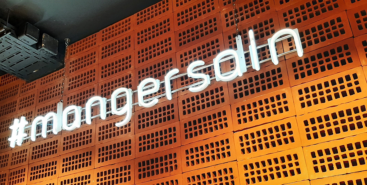 Enseigne lumineuse 4