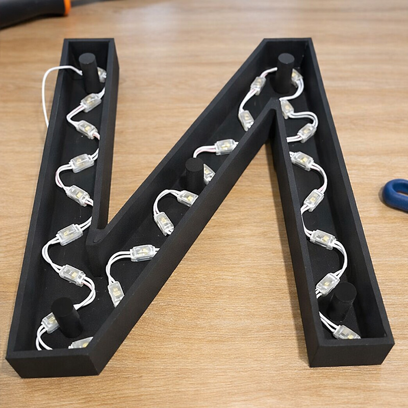 Enseigne lumineuse 5