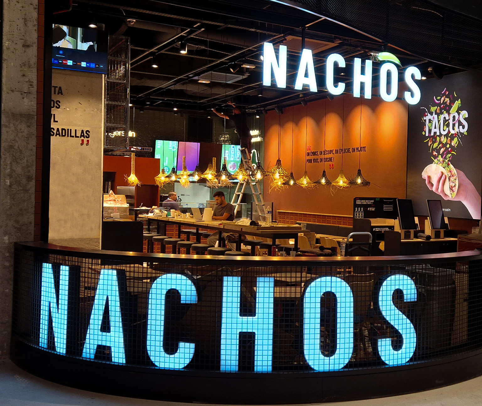 Lettres découpées 2