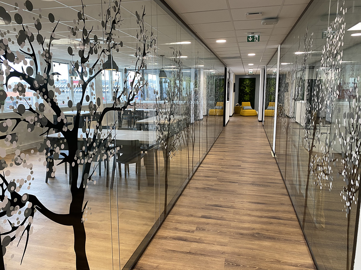 Vitrophanie intérieure 5